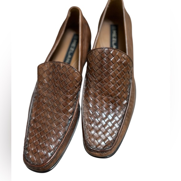 Mezlan Other - Men’s Mezlan Brown Leather Loafers with Intricate Weaving 🆕